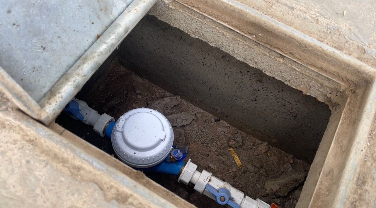 EPS Marañón instala 1300 micromedidores de agua en San Ignacio para mejorar continuidad del servicio